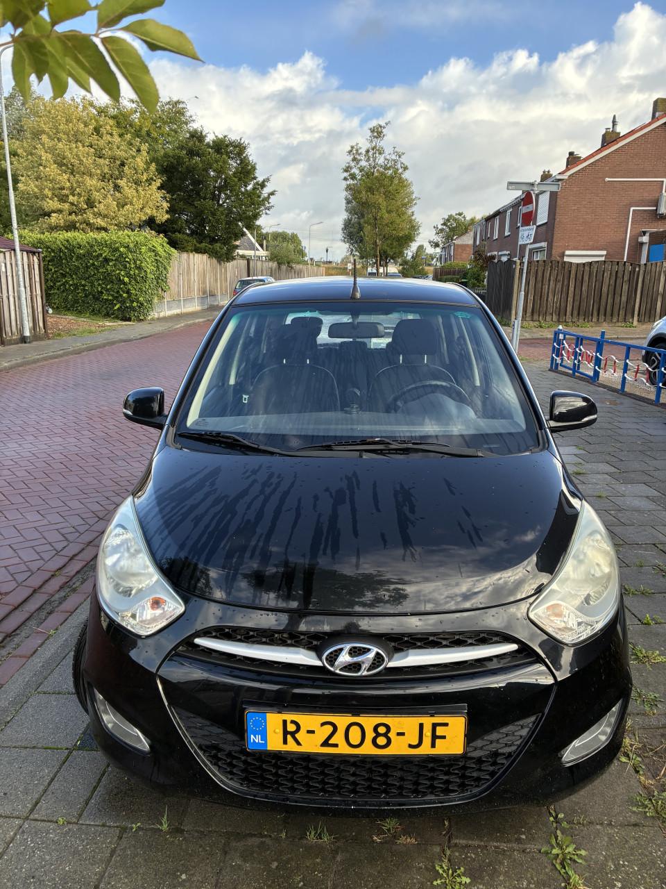TE KOOP HYUNDAI i10 1.1 - Edition 20