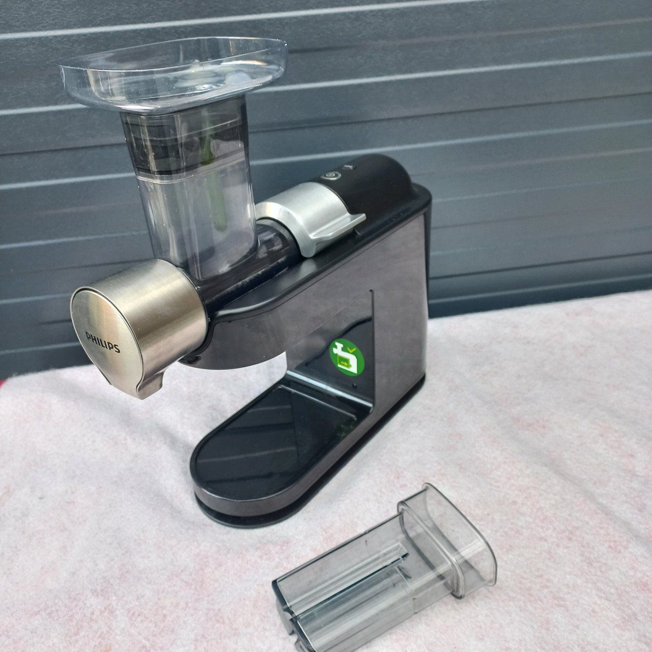 Slowjuicer Philips HR1946(VERKOCHT)