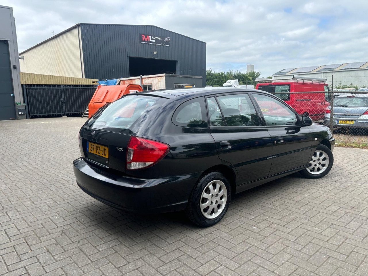 Kia Rio 1.3RS Visto 145.453KM Vol Jaar Apk
