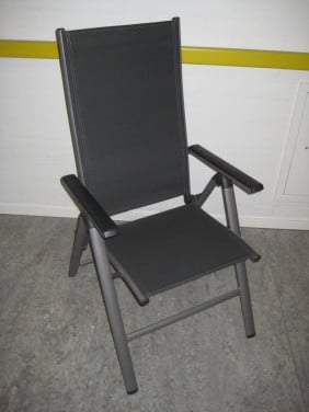 2 tuinstoelen van Livarno / inklapbaar / verstelbaar.