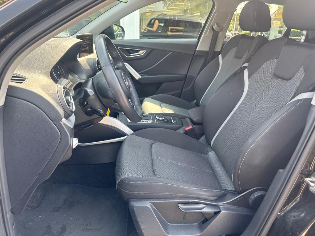 Audi Q2 30 tfsi sport