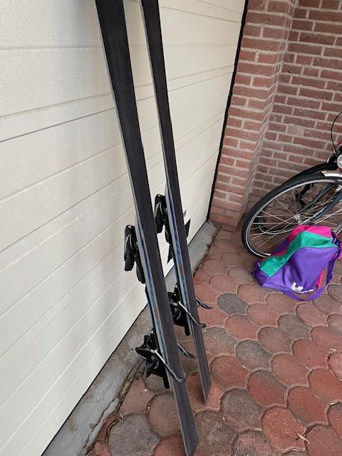 Skies lengte 1,50m inclusief tas