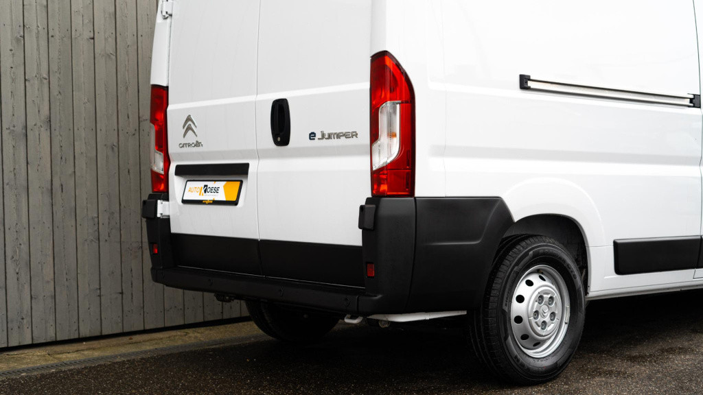 Citroen ë-jumper 435 l3h2 club 75 kwh