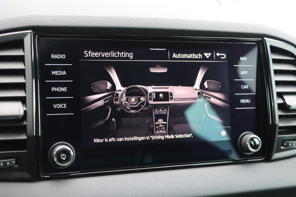Skoda Karoq 1.5 tsi sportline 150pk dsg7 voor+achterbankverwarming | stuurv