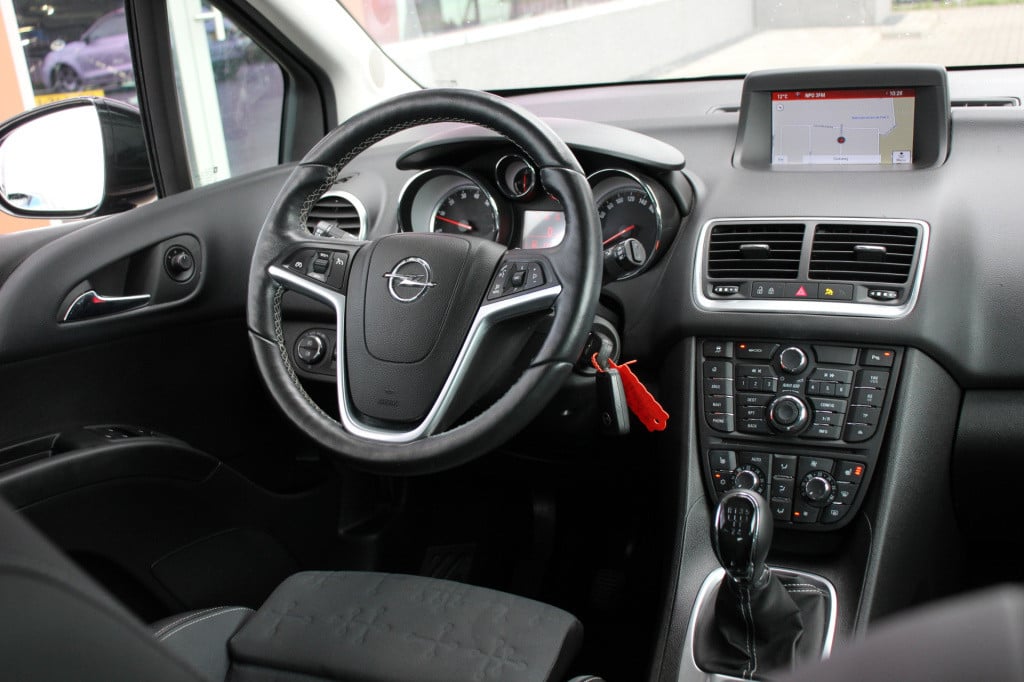 Opel Meriva 1.4 turbo blitz | camera | trekhaak | half leder |