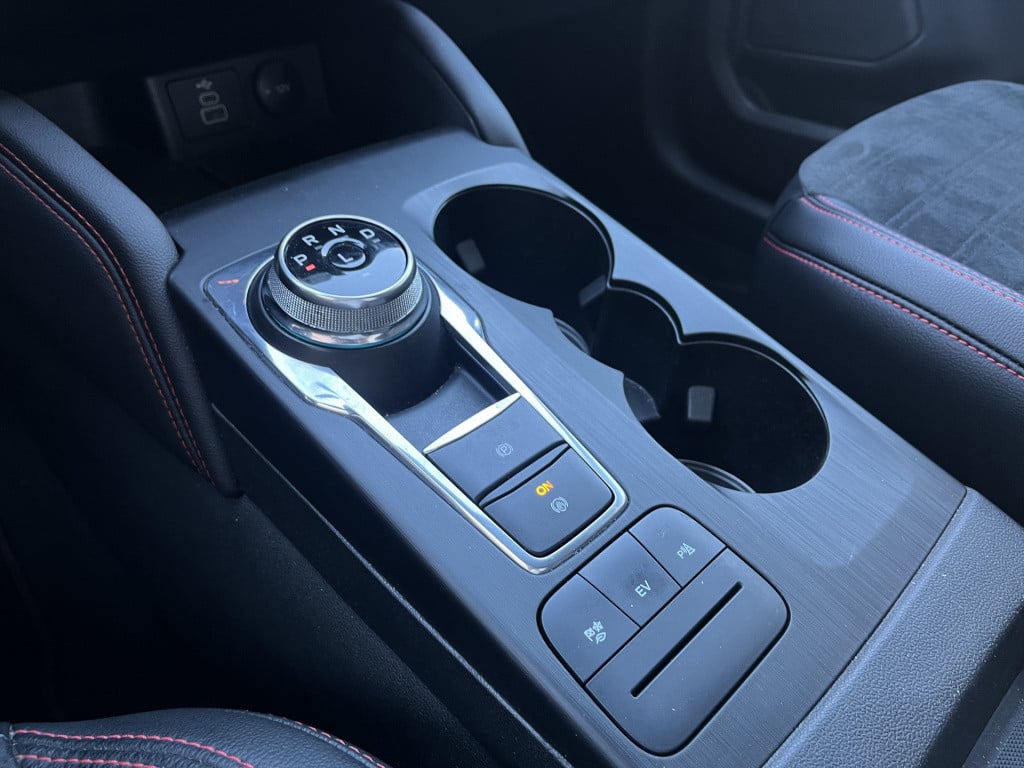 Ford Kuga 2.5 phev st-line x | carplay | keyless | trekhaak | camera