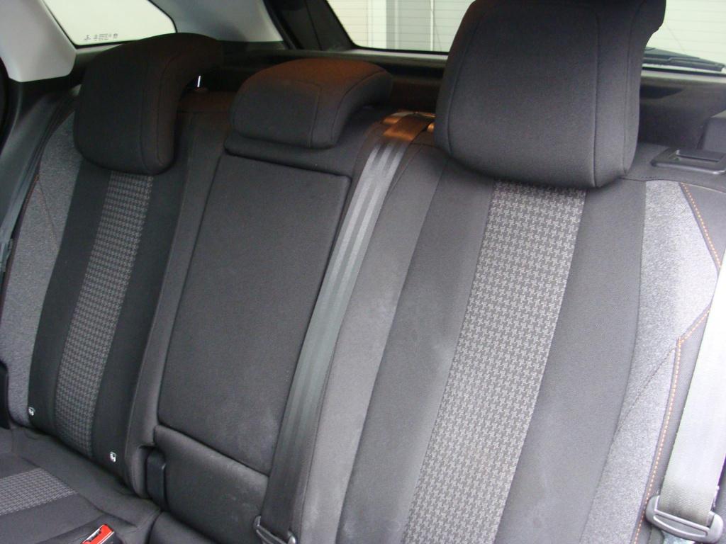 Peugeot 3008 1.2 puretech 130pk s&s active