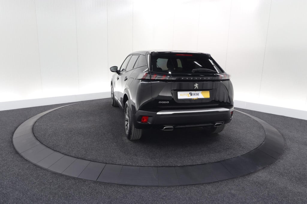 Peugeot 2008 puretech 130 eat8 active pack | parkeersensoren | apple carpla