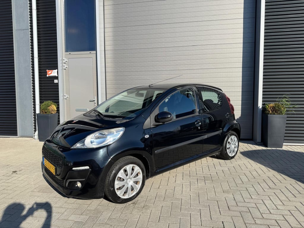 Peugeot 107 1.0 active/facelift/133.00 nap/rijklaar/