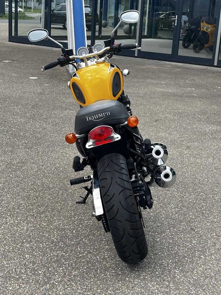 Triumph Thunderbird sport 900