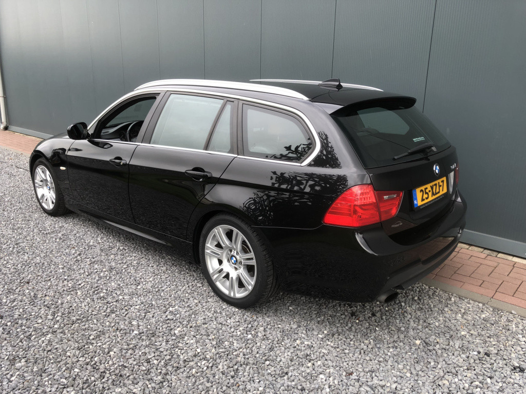 BMW 3-serie touring 318i high executive m-sport edition