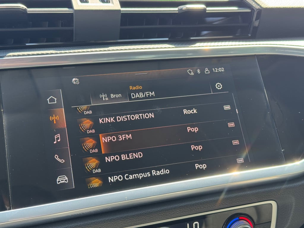 Audi Q3 35 tfsi advanced * matrix led * keyless * trekhaak