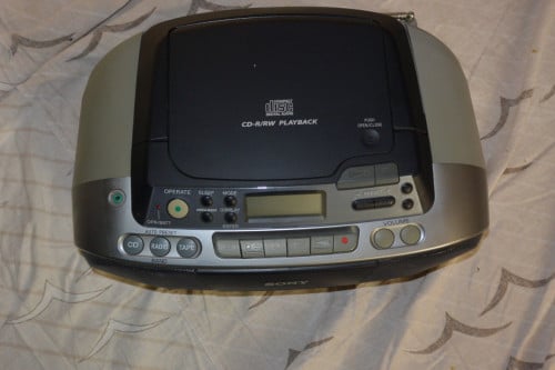 Draagbare radio/cd speler