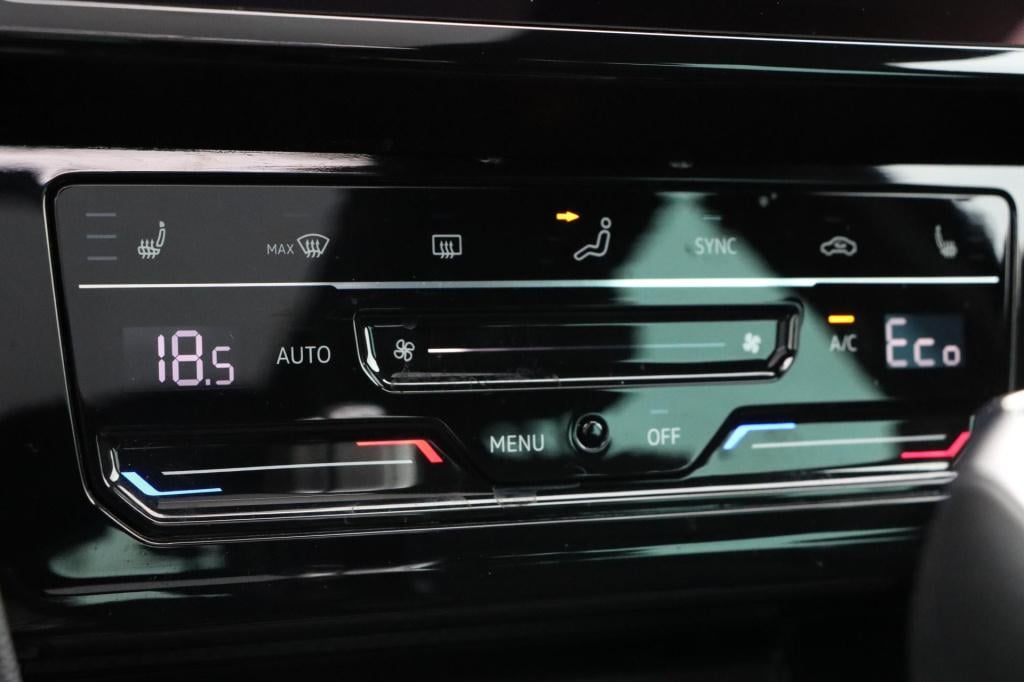 Volkswagen Passat variant 1.4 tsi phev gte business dsg 218pk