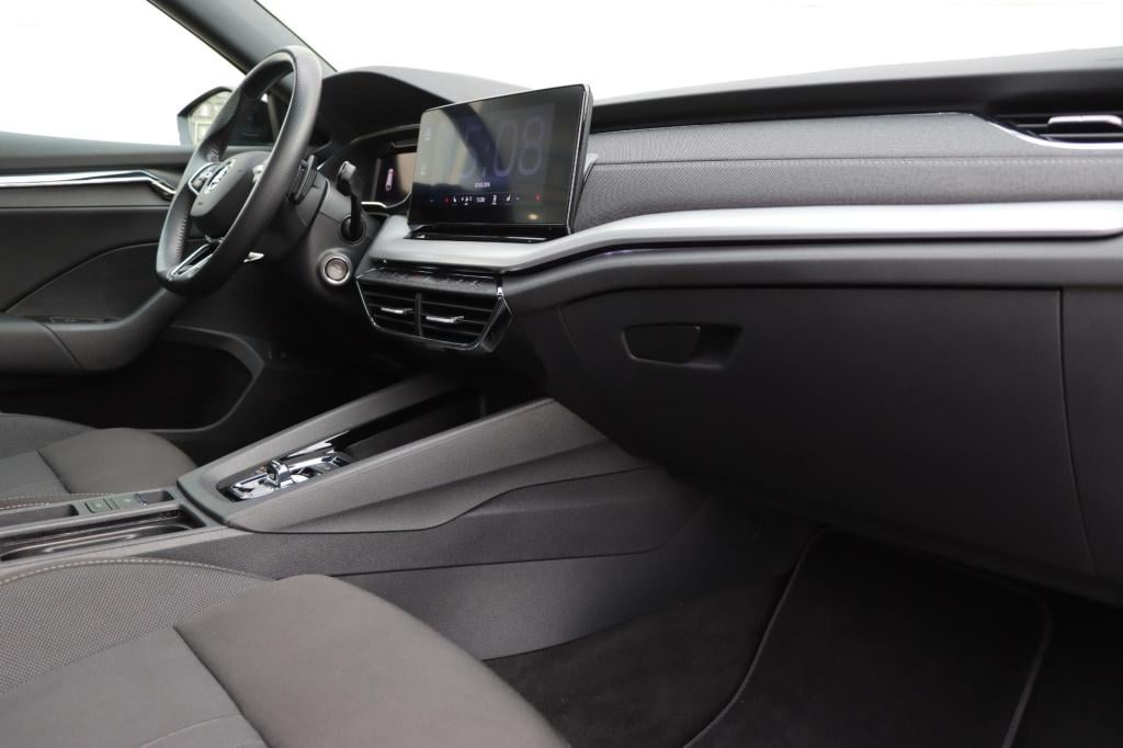 Skoda Octavia combi 1.4 tsi iv style 204pk dsg6 panorama dak | keyless | me