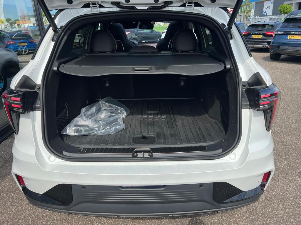 Lynk & Co 01 1.5 276pk phev 3dth more , panodak , 360gr camera , adaptive c