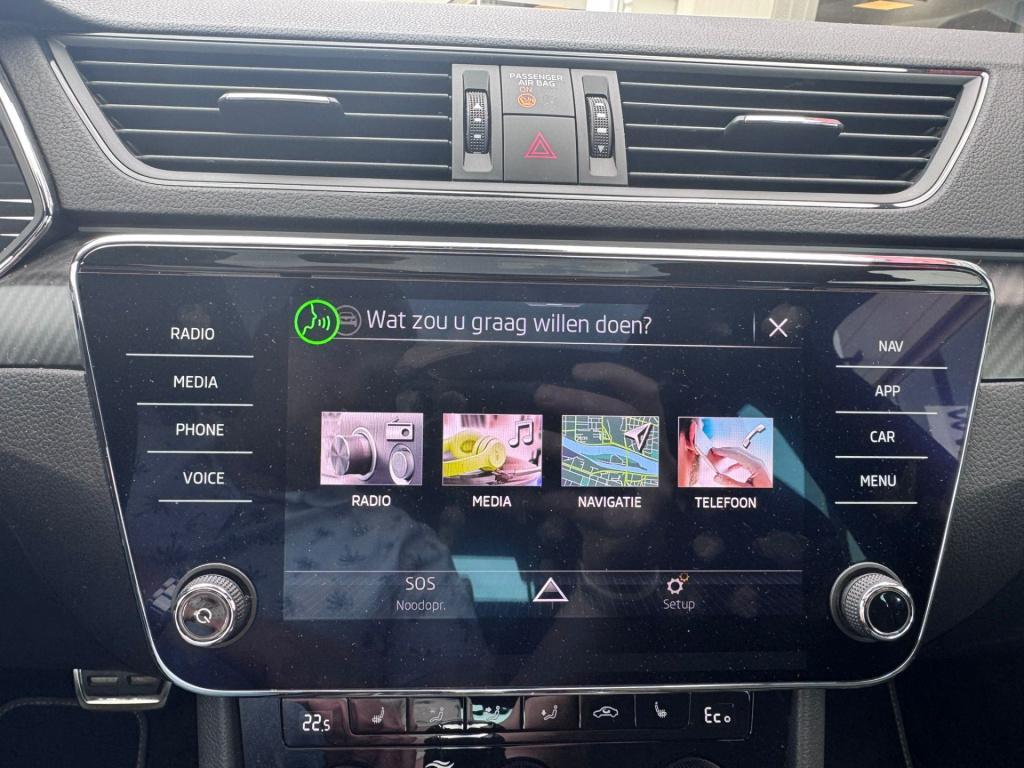 Skoda Superb combi 1.4 tsi iv sportline business