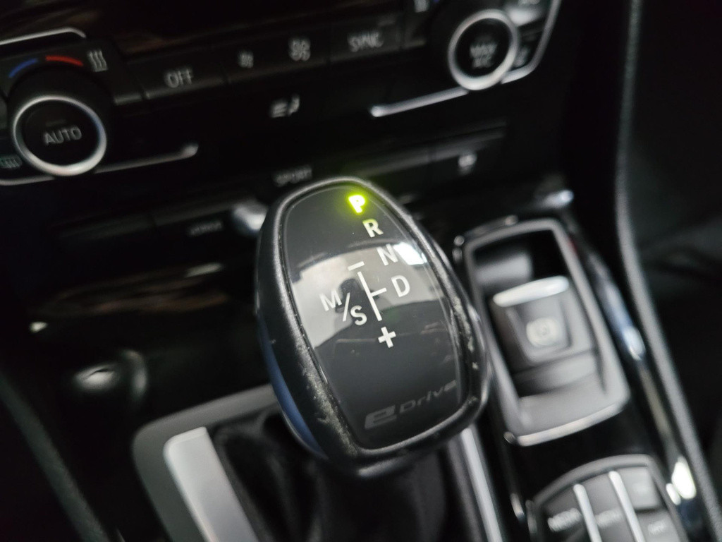 BMW 2-serie active tourer 225xe iperformance centennial executive | clima |