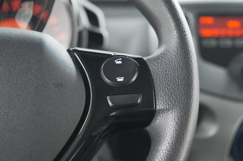 Peugeot 108 1.0 e-vti première | bluetooth radio | airco | 5 deurs