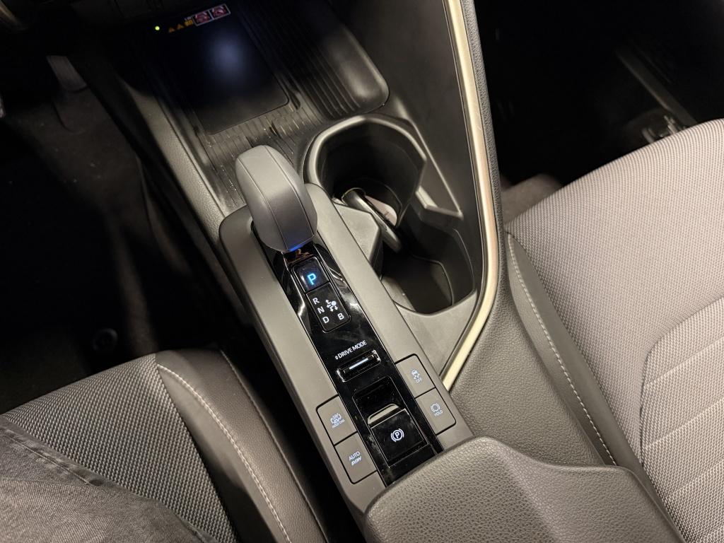 Toyota C-hr 2.0 phev 220 executive
