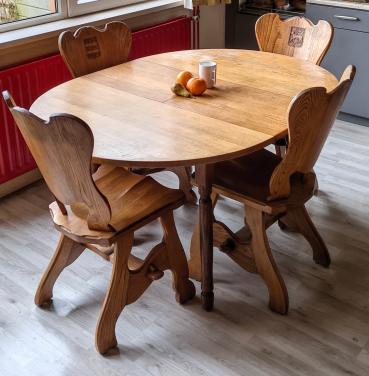 Eikenhouten eethoek, ongeveer 75 jaar oud.