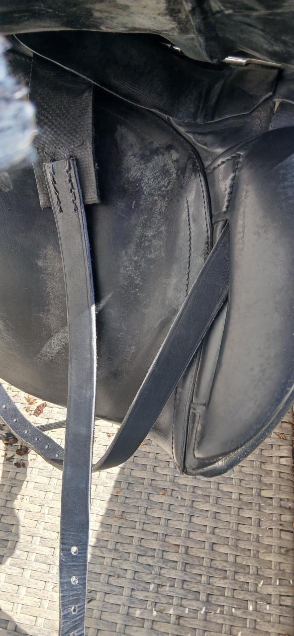 17 inch dressuurzadel leder