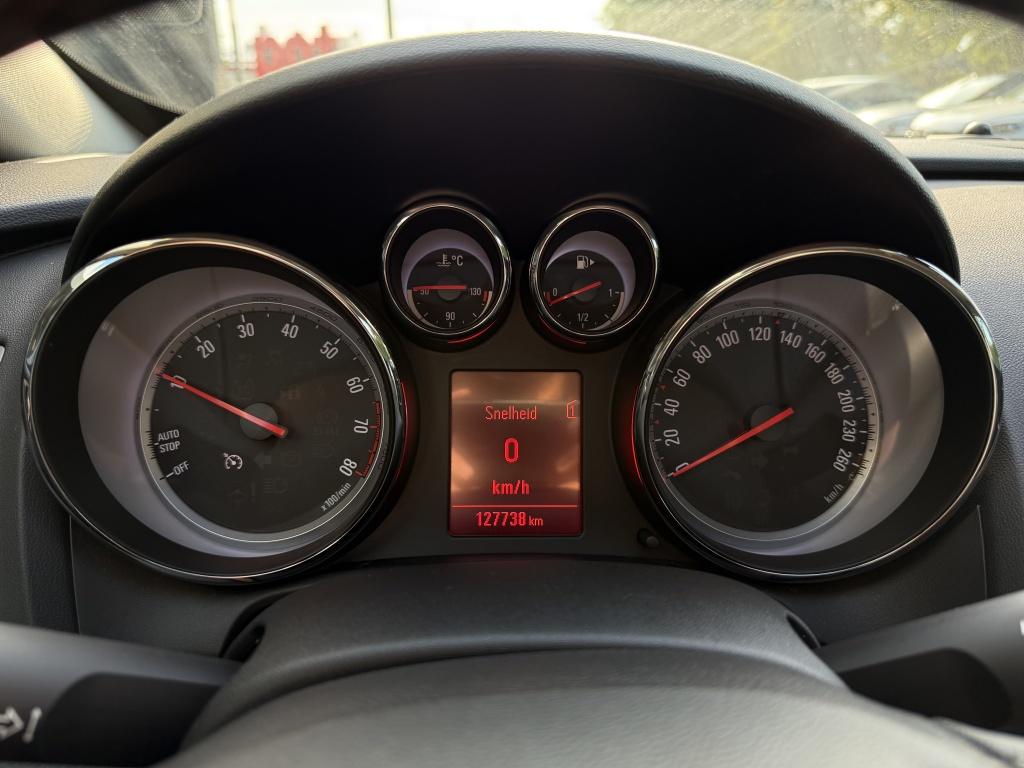 Opel Astra gtc 1.4 turbo sport