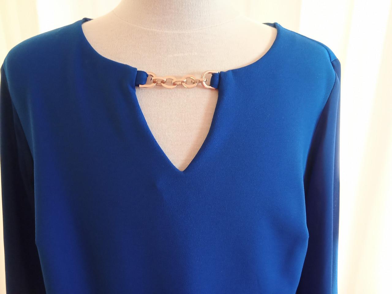 Prachtige koningsblauwe jurk van het bekende merk Joseph Ribkoff.