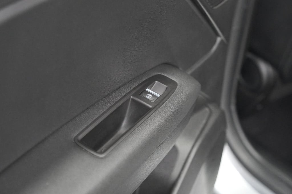 Renault Captur mild hybrid 140 edc techno | camera | navigatie | apple carp