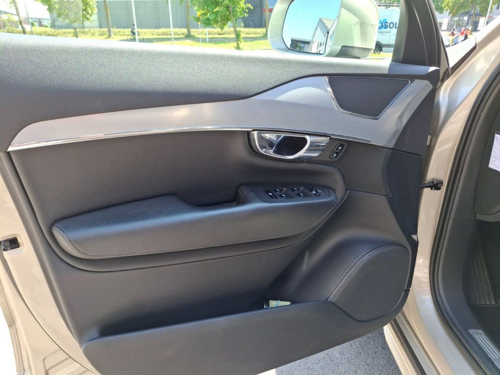 Volvo XC90 2.0 t8 twin engine awd inscription