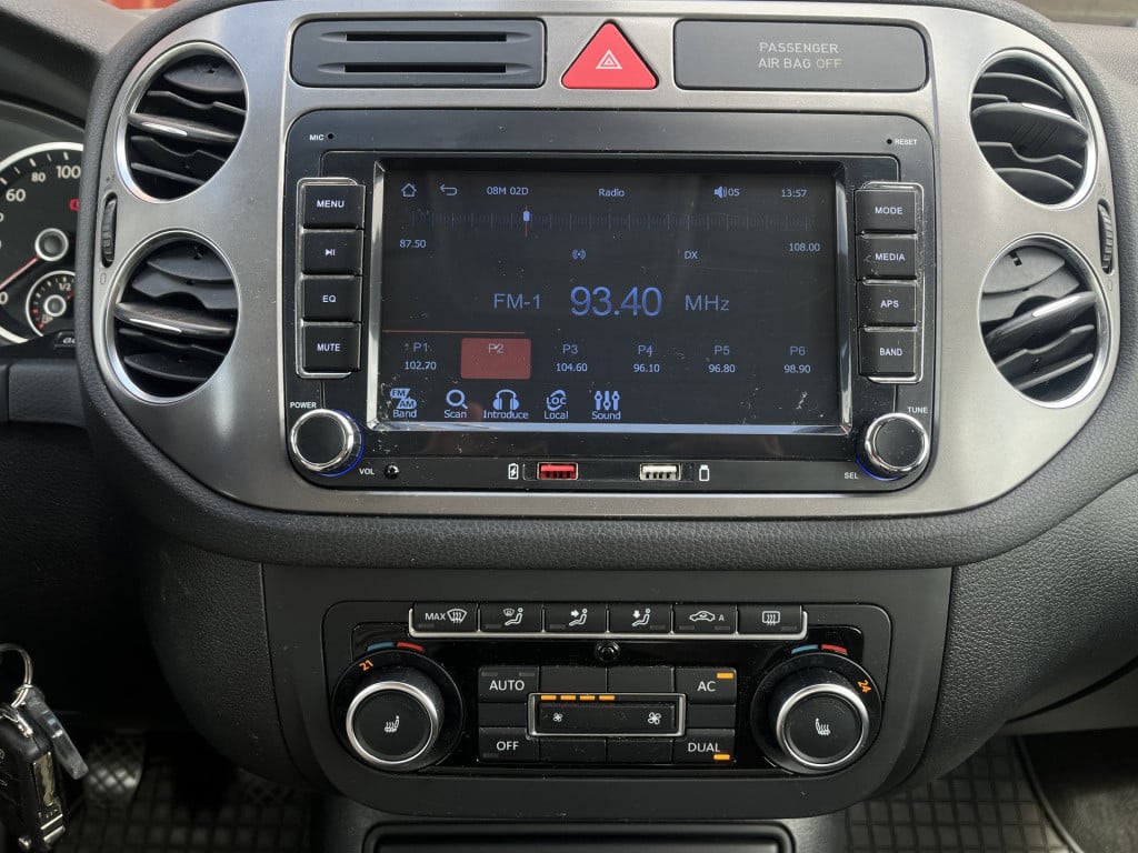 Volkswagen Tiguan 1.4 tsi comfort&design 4motion | carplay | trekhaak | sto