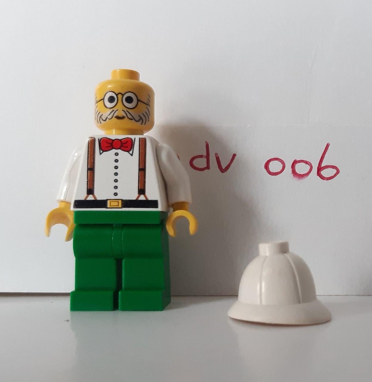 LEGO minifiguur: Dr. Charles Lightning met rugzak Of  kok, bakker, chef
