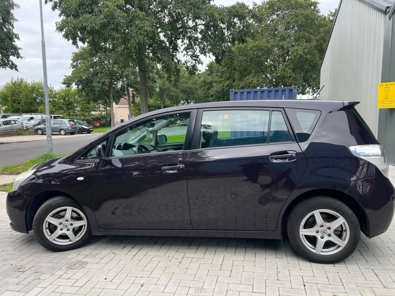 Toyota Verso 1.6 VVT-i Comfort 7 zitter
