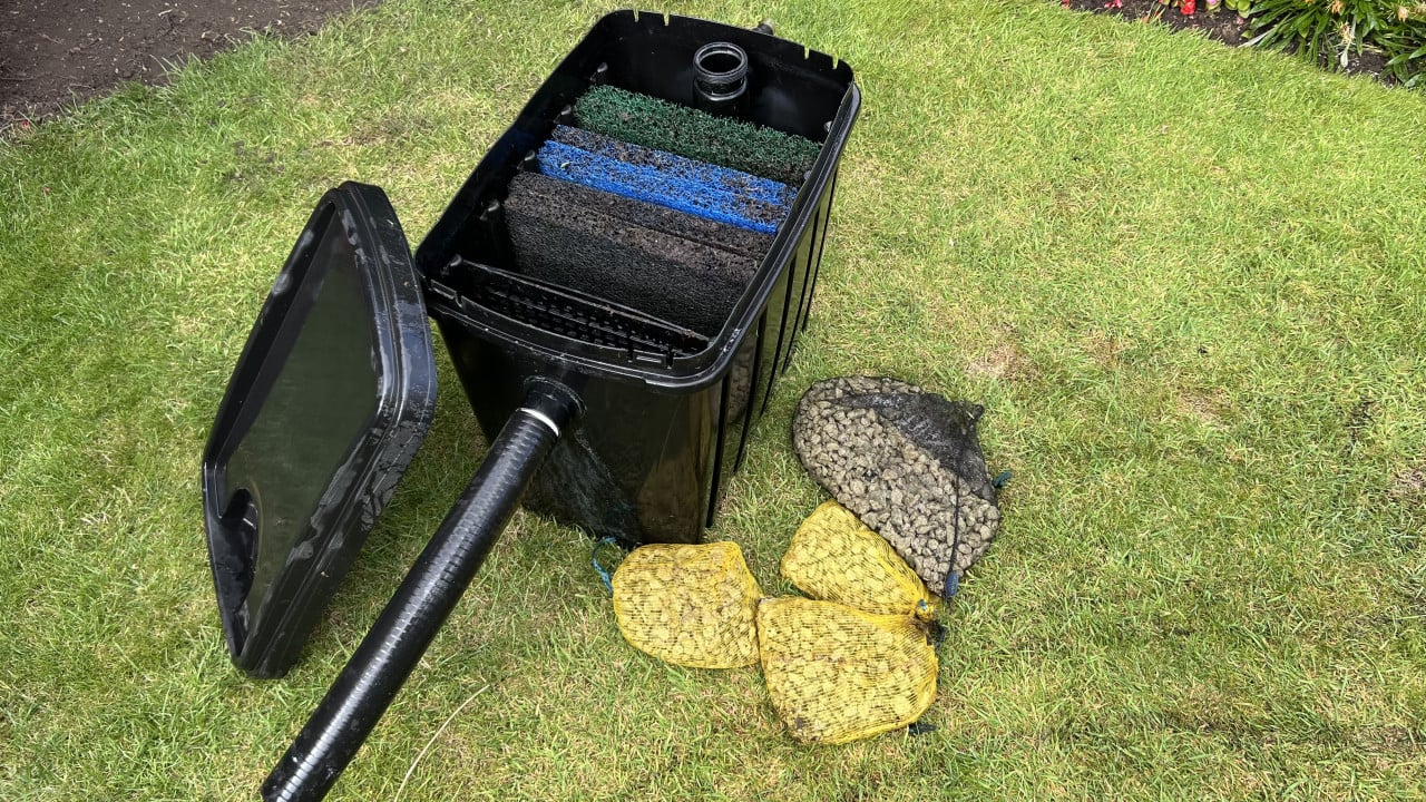 Vijver bio filter  en Superfish Pond eco pomp 1500 plus E