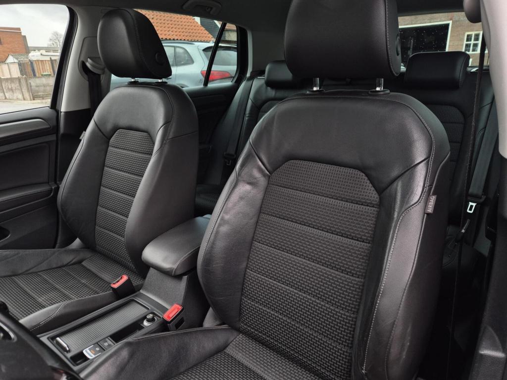 Volkswagen Golf 1.2 tsi comfortline / keyless / massagestoel / schuifdak / 