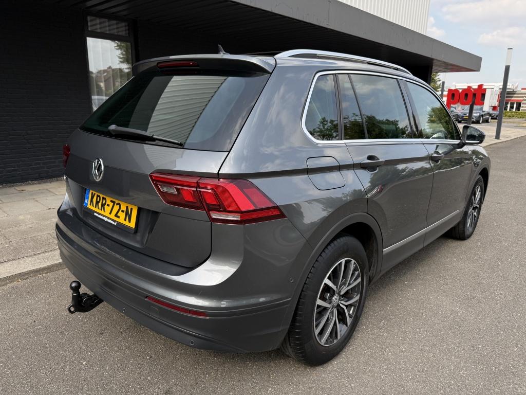 Volkswagen Tiguan 1.5 tsi active business - pano - leer - 360 graden camera