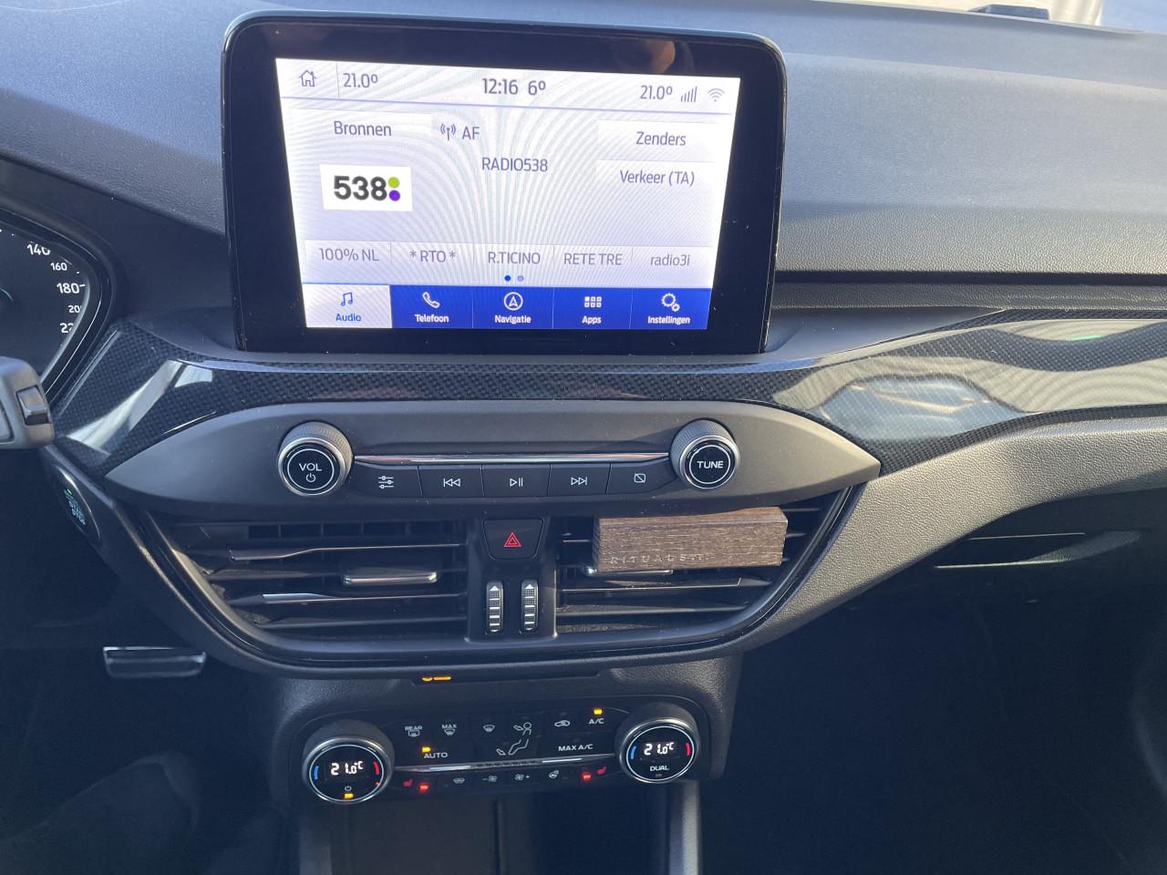 FORD FOCUS 1.0 ECOBOOST ST-LINE