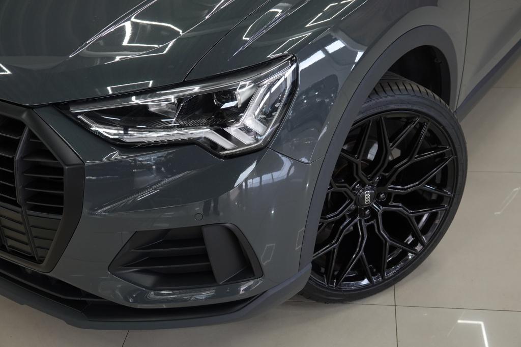 Audi Q3 35 tfsi | keyless | led | 21" | camera |