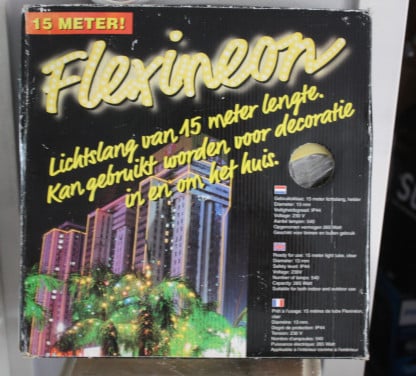 Flexineon slang verlicting 15 meter voor binnen en buiten gebruik