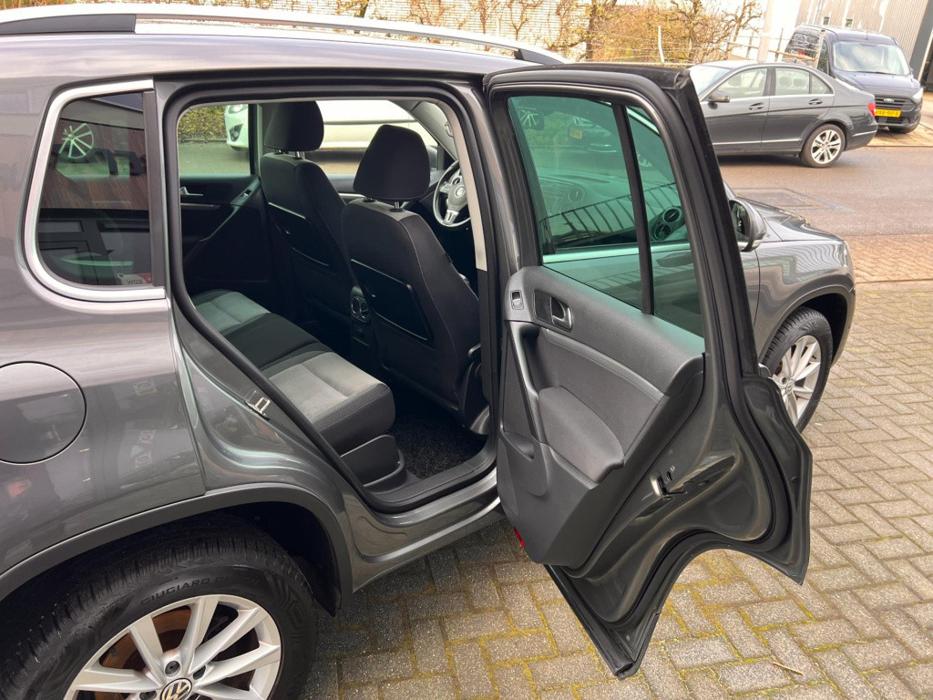 Volkswagen Tiguan 1.4 tsi sport&style 4motion