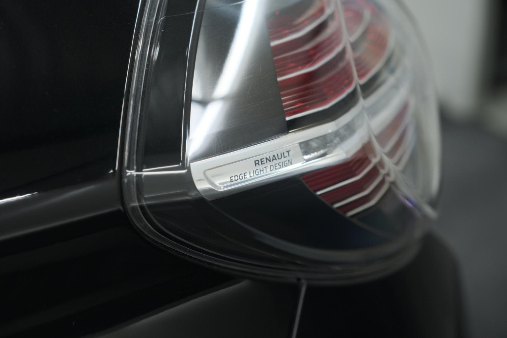 Renault Zoe r135 intens 52 kwh | koopaccu | trekhaak | camera | pack winter