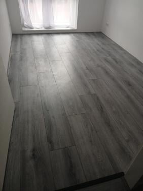 Laminaat  grijs