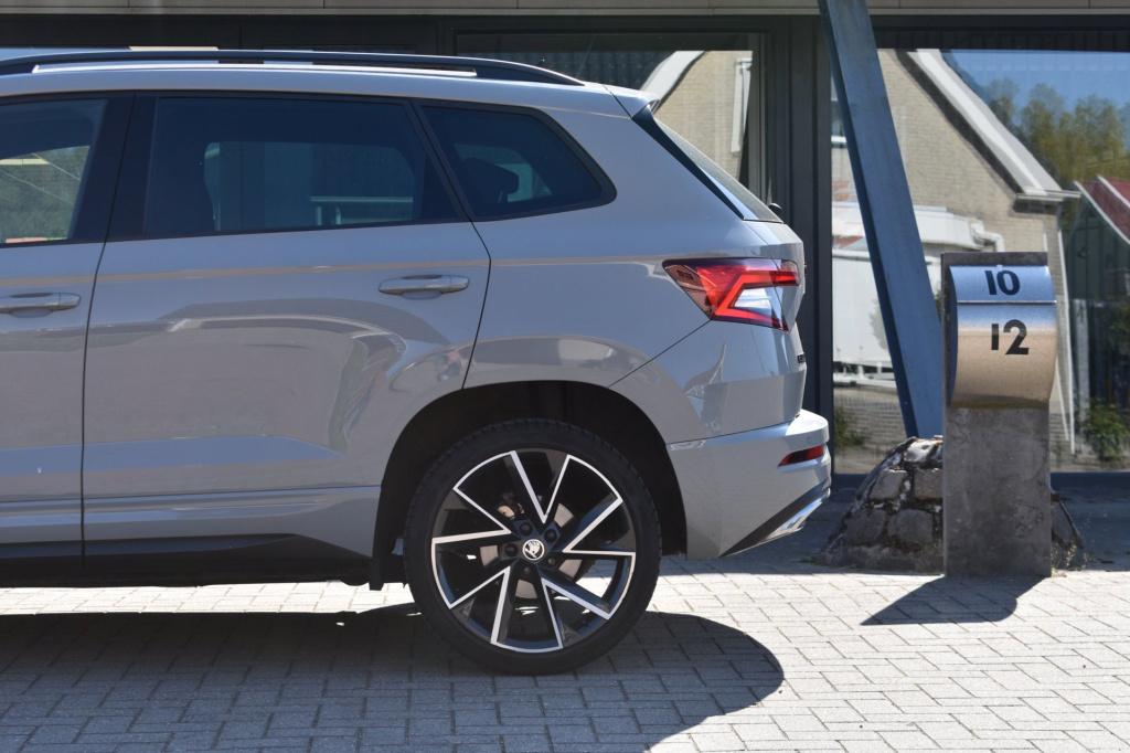 Skoda Karoq 1.5 tsi act sportline | camera | nap | stoelverwarming | apple 