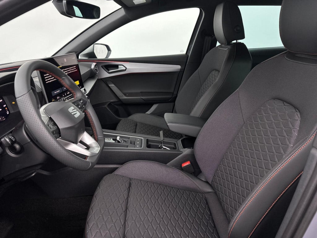 Seat Leon sportstourer 1.5 tsi e-hybrid fr phev first edition