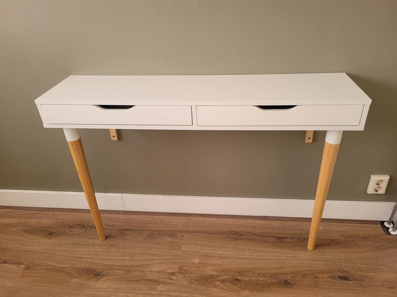 Wandplank/ kaptafeltje