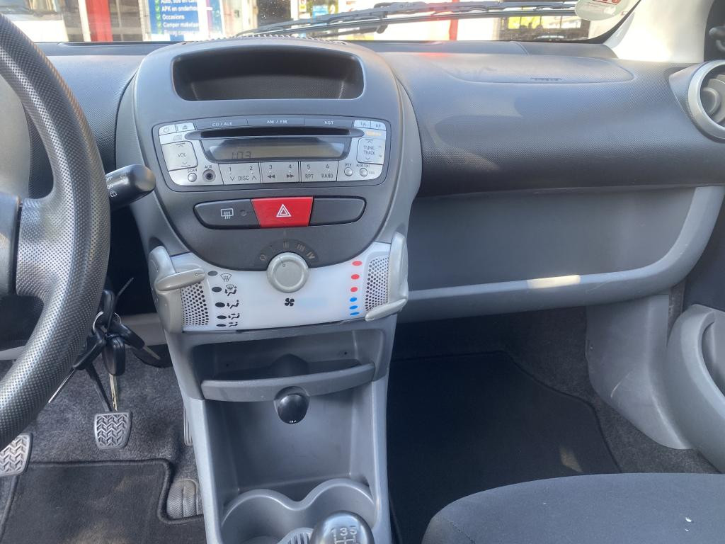 Toyota Aygo 1.0 12v vvt-i access | carplay, jaar apk, beurt, 3m gar
