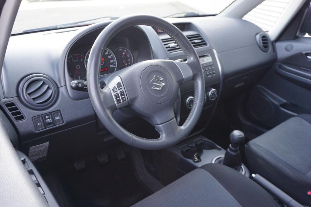 Suzuki Sx4 1.6 exclusive airco / elektr. ramen / trekhaak / lm velgen / nap