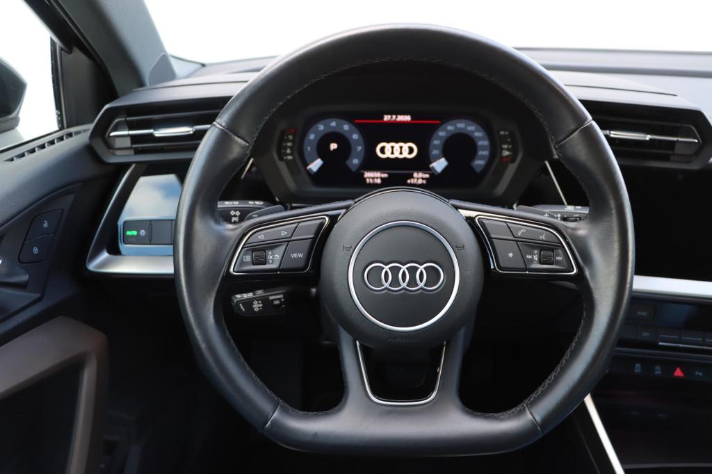 Audi A3 limousine 35 tfsi s edition 150pk s tronic