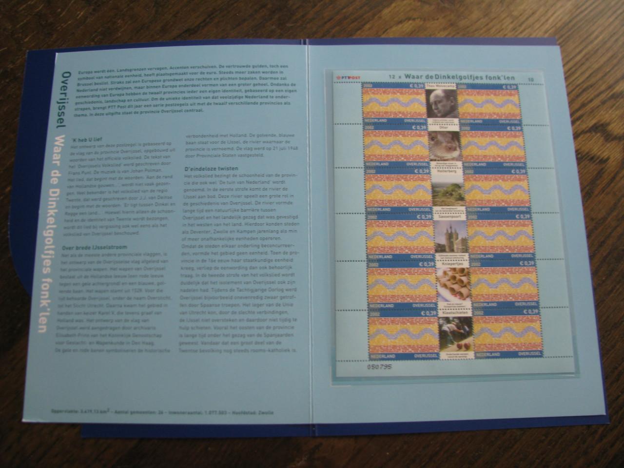 Postzegels van alle provincie's.