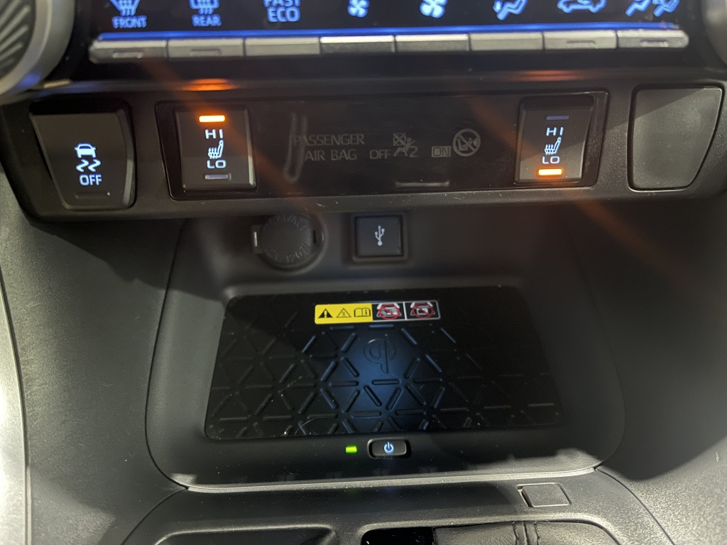 Toyota Rav4 2.5 hybrid awd executive | leer | bsm | 360 camera |
